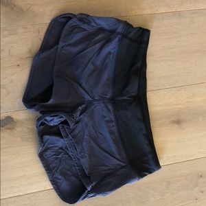 Lululemon speed-up short